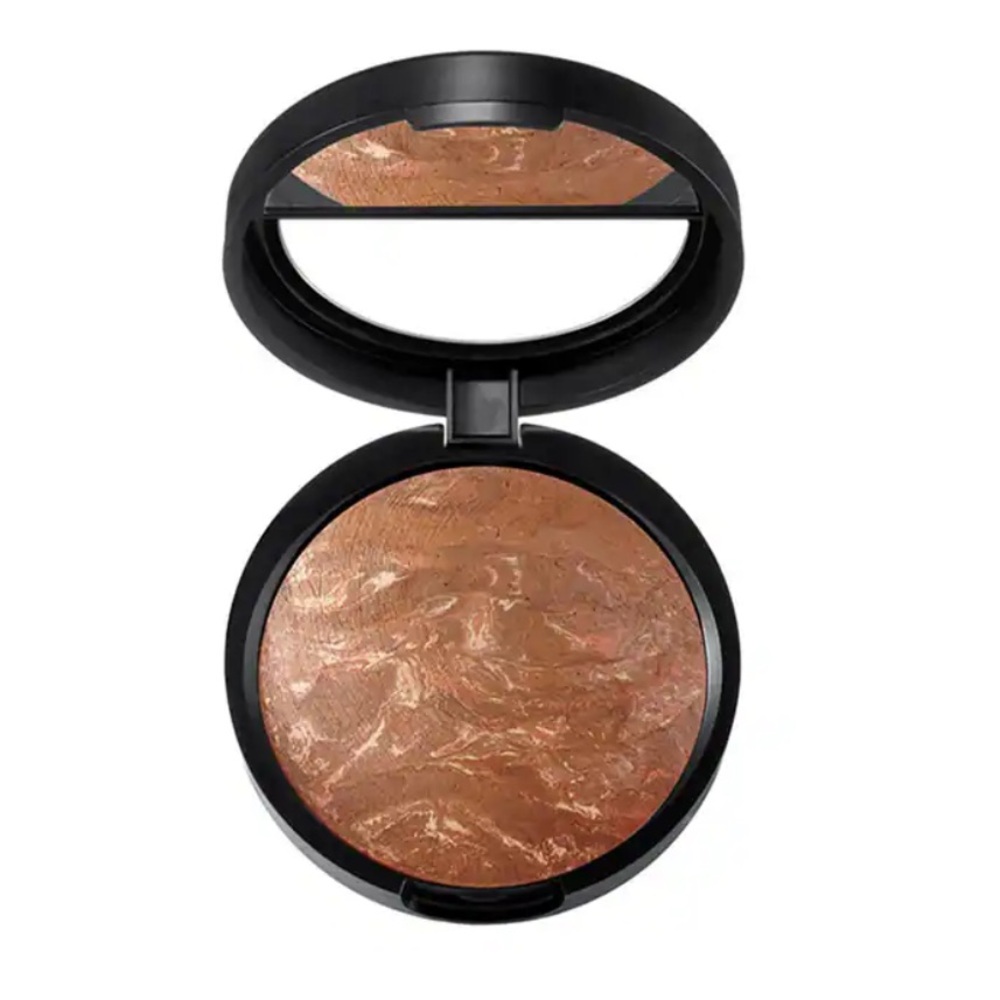 NEW Laura Geller color correcting foundation